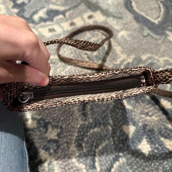 Nine West brown python printed cross body - Picture 4 of 5